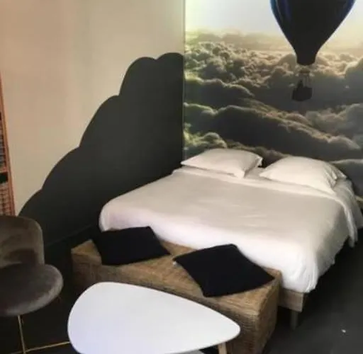 La Tete Dans Les Nuages Apartamento